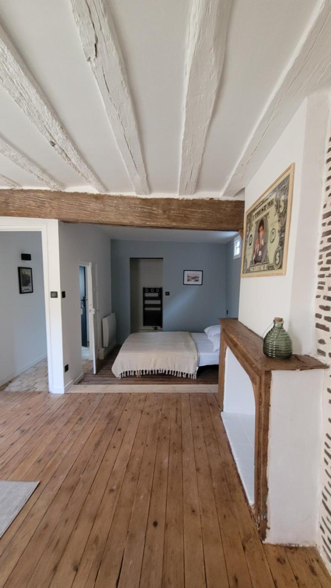 Bed and Breakfast Le Chene Fleuri à Chartres Extérieur photo